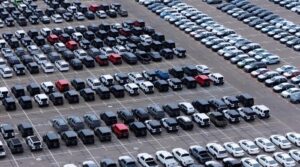 امپورٹڈ کاروں پر ٹرمپ کے 25 ٪ ٹیرف نے تجارتی جنگ کے خوف کو آگے بڑھایا