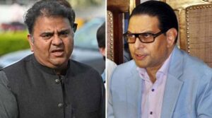 فواد نے عمران کی قانونی ٹیم سے اپنے بھائی کی 'بے دخل' پر راجہ کی قسم کھائی ہے