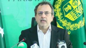 وزیر اقتدار نے 'صحیح وقت' پر بجلی کے نرخوں کو کم کرنے کی یقین دہانی کرائی