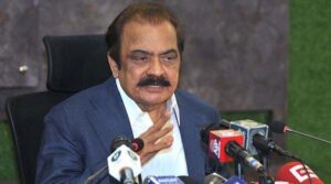 پی پی پی کو لازمی طور پر سندھ: ثنا اللہ میں اینٹی کینلز کے احتجاج کا جواب دینا چاہئے