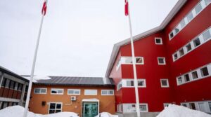 گرین لینڈ جزیرے کے مستقبل پر امریکی دباؤ کے درمیان وسیع اتحاد تشکیل دیتا ہے