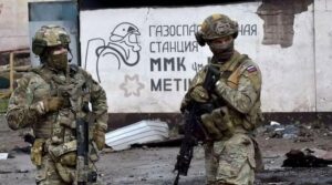 روس ، یوکرین کے تجارت کے الزامات نے ایسٹر کے جنگ کی خلاف ورزی کی