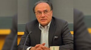 فنمن اورنگزیب نے معاشی بدلاؤ کو اجاگر کیا ، ہارورڈ میں سرمایہ کاری کی دعوت دی