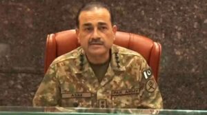 ملٹری ٹاپ پیتل نے دشمنانہ عناصر کے خلاف ریاست کی 'مکمل قوت' استعمال کرنے کے لئے وعدہ کیا ہے