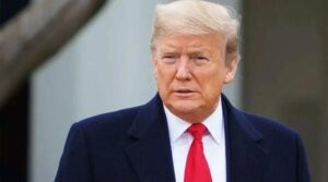 ٹرمپ انتظامیہ غیر ملکی طلباء کی قانونی حیثیت کو بحال کرنے کے لئے ، ابھی کے لئے