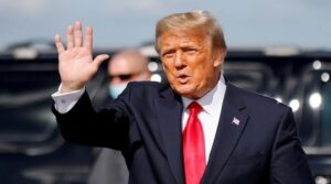 ٹرمپ ایران کے رہنماؤں سے ملنے کے لئے کھلا ، ممکنہ طور پر نئے جوہری معاہدے پر سراگ لگاتے ہیں