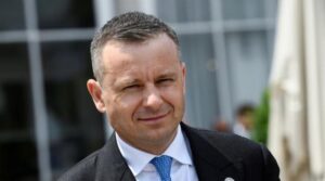 ٹرمپ زلنسکی تصادم کے باوجود ہمارے ساتھ طویل انتظار کے معدنی معاہدے کو حتمی شکل دینے کے لئے یوکرین بے چین