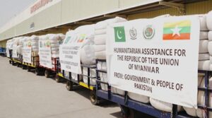 پاکستان زلزلے سے متاثرہ میانمار کے لئے امدادی سامان بھیجتا ہے
