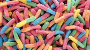 امریکی مینوفیکچر مصنوعی کھانے کے رنگوں سے کیوں تبدیل ہو رہے ہیں؟