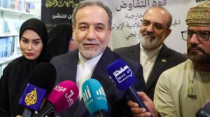 ایران ، امریکہ نے تازہ ایٹمی بات چیت کی ہے کیونکہ افزودگی کے خدشات میں اضافہ ہوتا ہے