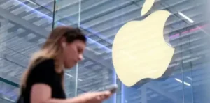 ایپل نے نئی خصوصیات متعارف کروائی ہیں جن میں بریل نوٹ ٹیکر بھی شامل ہے