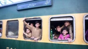 بڑے شہروں سے پانچ عید خصوصی ٹرینیں چلانے کے لئے پاکستان ریلوے