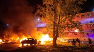 جب روس نے راتوں رات حملہ کیا تو دھماکے کییف کو روکا جاتا ہے