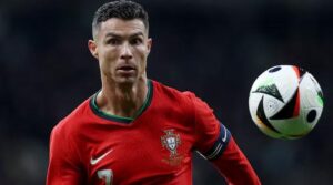 رونالڈو تیسرے سال کے لئے فوربس کی بھرپور فہرست میں 275 ملین ڈالر کے ساتھ سب سے اوپر ہے