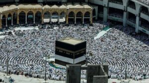 سعودی رہائشی حج کی خلاف ورزی کرنے والوں کو جلاوطنی ، 10 سالہ پابندی کا سامنا کرنا پڑتا ہے