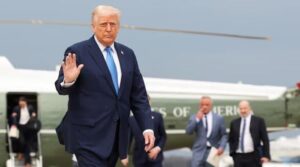 سفارتی جارحیت کے دوران ٹرمپ خلیج نگاہوں کے سودوں کی طرف گامزن ہیں