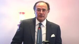 فینمین اورنگزیب نے تنخواہ دار طبقے کے لئے ٹیکس سے نجات کا اشارہ کیا