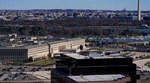 ٹرمپ انتظامیہ پینٹاگون میں رپورٹرز پر نئی حدود رکھتی ہے