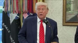 ٹرمپ نے پاکستان میں ہندوستانی ہڑتالوں کو 'شرم' قرار دیا ہے ، امید ہے کہ تصادم کے فوری خاتمے کی امید ہے