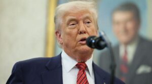 پاکستان انڈیا کے ساتھ ، ٹرمپ محتاط امریکی سفارتکاری کی طرف مڑ گئے