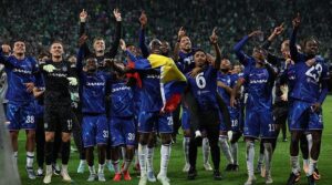 چیلسی کروز ماضی بیٹس کانفرنس لیگ کی جیت کے طور پر پامر چمکتا ہے