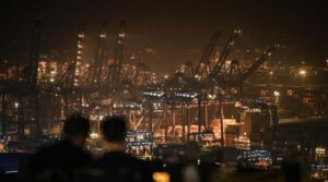 چین کا کہنا ہے کہ امریکی تجارتی مذاکرات کی پیش کش کے لئے کھلا ہے لیکن وہ نرخوں کو ختم کرنا چاہتا ہے