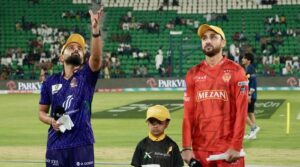 کوئٹہ گلیڈی ایٹرز نے ٹاس جیت لیا ، اسلام آباد یونائیٹڈ کے خلاف پہلے بولنگ کا انتخاب کریں