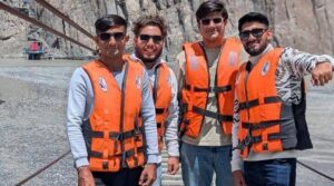 گجرات کے چار لاپتہ سیاحوں نے سکارڈو رائن میں مردہ پایا