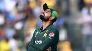آٹھ سالوں کے بعد آئی سی سی ٹی ٹونٹی کی درجہ بندی میں بابر اعظام ٹاپ 10 سے گر کر تباہ ہوگیا