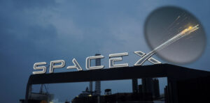 اسپیس ایکس اسٹارشپ دھماکے میں قانونی جائزہ اور آب و ہوا کی جانچ پڑتال کی گئی ہے