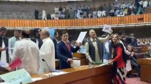 افراتفری این اے سیشن کے بعد پی ٹی آئی نے 'آئی ایم ایف بجٹ' کو مسترد کردیا