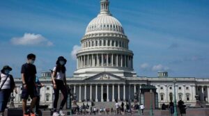 امریکی سینیٹ نے ٹرمپ کے ایران جنگ کے اختیارات کو محدود کرنے کی کوشش کو روکا ہے