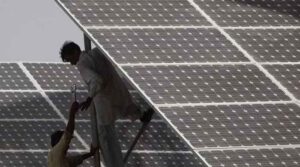 این اے فنانس کمیٹی شمسی پینل پر 18 ٪ ٹیکس مسترد کرتی ہے