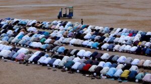 عید الدھا کو عقیدت اور قربانی کے ساتھ منانے کے لئے قوم