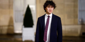 میٹا نے 28 سالہ اسکیل اے آئی کے سی ای او الیگزینڈر وانگ کو شکست دی