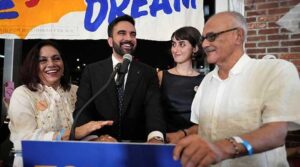 وکلاء کا کہنا ہے کہ ممدانی کی NYC پرائمری جیت نے اینٹی مسلم پوسٹوں میں اضافے کی چنگاریوں میں اضافہ کیا ہے