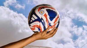 پاکستان ساختہ فیفا 2025 بال کو عالمی سطح پر پذیرائی ملی