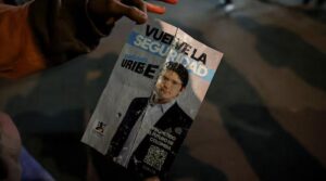 کولمبیا کے صدارتی امیدوار میگل یوریب نے گولی مار دی ، مشتبہ شخص کو گرفتار کرلیا گیا