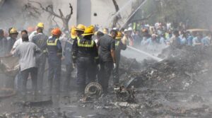 ہم اب تک ایئر انڈیا کی پرواز کے حادثے کے بارے میں کیا جانتے ہیں