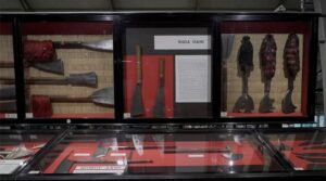 ہندوستانی قبائل گھر کے آباؤ اجداد کی باقیات لانے کے لئے یوکے میوزیم کا دورہ کرتے ہیں