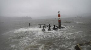 8.8 زلزلے سے ٹکرانے کے بعد لاکھوں ساحلی علاقوں سے فرار ہوگئے