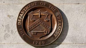 امریکہ نے ایران کے شپنگ نیٹ ورک پر بڑی نئی پابندیاں عائد کردی ہیں