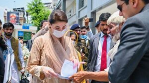 ایم ایس ، ڈی ایچ کیو اسپتال کے سی ای او پاکپٹن کو 20 بچوں کی ہلاکت پر گرفتار کیا گیا