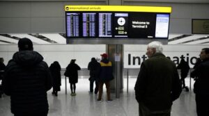 برطانیہ کے ہوائی اڈوں کو ہوائی ٹریفک کنٹرول کے مسئلے سے متاثر کیا گیا