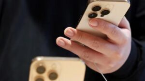 بیرون ملک مقیم پاکستانیوں نے 120 دن کے ٹیکس فری موبائل رجسٹریشن کی پیش کش کی