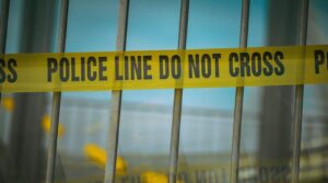 تاریخی WWII شیلڈز ، کراچی ڈی جی پارکس آفس سے چوری شدہ قیمتی سامان