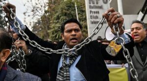 دنیا کے سب سے بڑے صحافیوں کے جسم نے ایس سی سے متنازعہ پیکا قانون کا جائزہ لینے کی تاکید کی