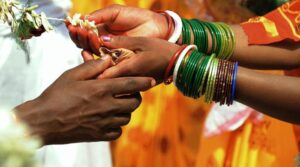 قانونی وضاحت کے باوجود مذہبی غلط تشریحات ، معاشرتی بدنامی کا مقابلہ کرنا