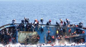 مشرقی لیبیا سے دور جہاز کے تباہی میں 18 تارکین وطن کی موت ہوگئی ، 50 لاپتہ