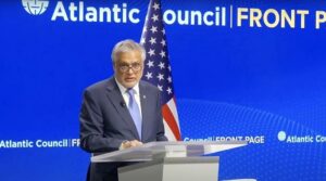 ڈار کا کہنا ہے کہ ہفتوں میں نہیں ، کچھ دن کے اندر پاکستان امریکہ کی تجارت کا معاہدہ